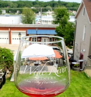 Inn_View_Courtyard_wineglass